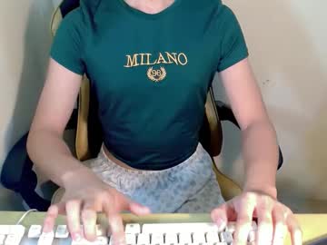 Scarletseductressx Chaturbate stream image from February 14, 2025
