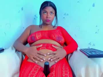 Alexavega24 Chaturbate stream image from February 14, 2025