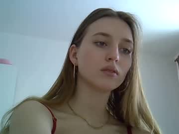 _Alo Chaturbate stream image from February 14, 2025