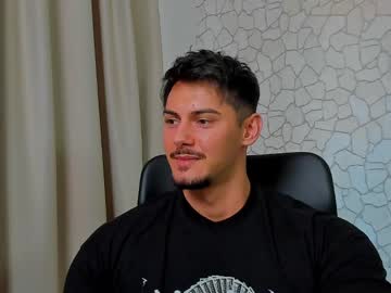 Clintmasterss Chaturbate stream image from February 14, 2025