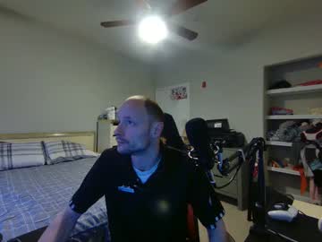 Russialoveskm Chaturbate stream image from February 14, 2025