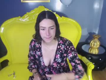 Skarleth_Fox_T Chaturbate stream image from February 14, 2025