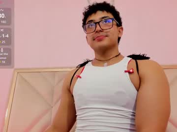 Pipe_Tay Chaturbate stream image from February 14, 2025
