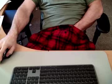Jdanderon Chaturbate stream image from February 14, 2025