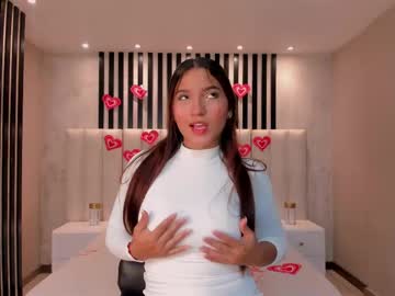 Siennaparker Chaturbate stream image from February 14, 2025