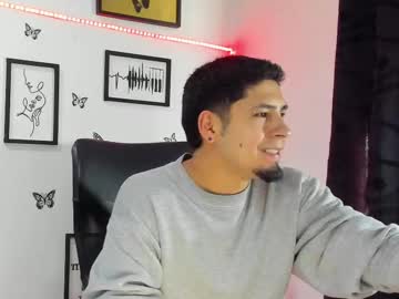 Andyff_ Chaturbate stream image from February 14, 2025
