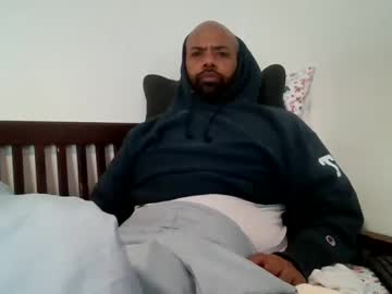 Eddiejonez Chaturbate stream image from February 14, 2025