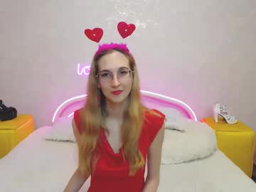 Klaryevans Chaturbate stream image from February 14, 2025