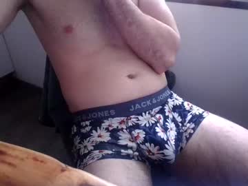 Primotic94 Chaturbate stream image from February 14, 2025