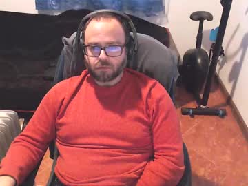 Ravingr3d3 Chaturbate stream image from February 14, 2025