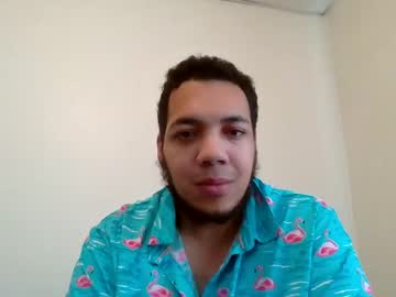 Sirhugsalot Chaturbate stream image from February 14, 2025