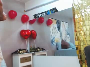 Choreythaiylor Chaturbate stream image from February 14, 2025
