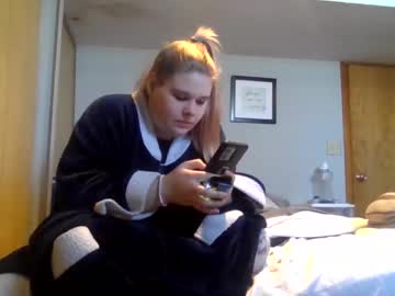 Devykitten2018 Chaturbate stream image from February 14, 2025