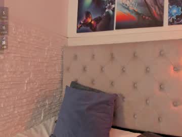 Graceymilf999 Chaturbate stream image from February 14, 2025