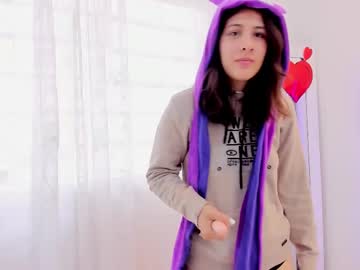 Miaqueen021 Chaturbate stream image from February 14, 2025