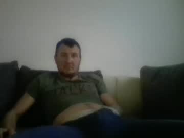 Mihamihec82 Chaturbate stream image from February 14, 2025