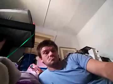 Mikemike11k Chaturbate stream image from February 14, 2025