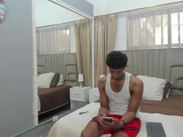 Myers__ Chaturbate stream image from February 14, 2025
