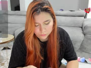 Selenaanddavidhot Chaturbate stream image from February 14, 2025