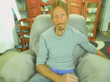 00jeff31 Chaturbate stream image from February 14, 2025