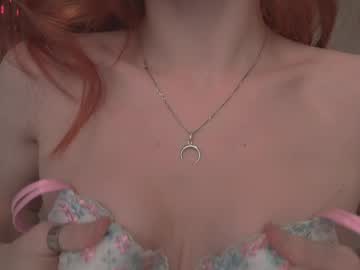 Ameliamber0 Chaturbate stream image from February 14, 2025