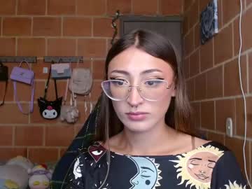 Anniee_Land Chaturbate stream image from February 14, 2025