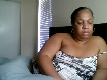 Badgirl__Brittany Chaturbate stream image from February 14, 2025