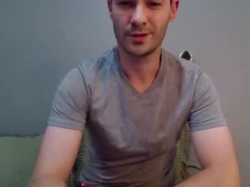 Guyhardon Chaturbate stream image from February 14, 2025
