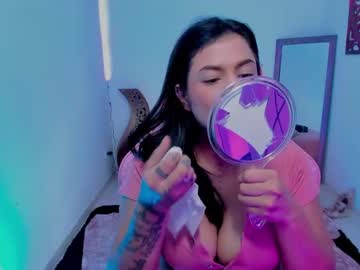 Nahomy_V Chaturbate stream image from February 14, 2025