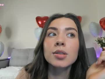 Nicoleluuv Chaturbate stream image from February 14, 2025