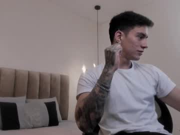 Harryy_Joness Chaturbate stream image from February 14, 2025