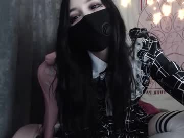 Holy420loly Chaturbate stream image from February 14, 2025