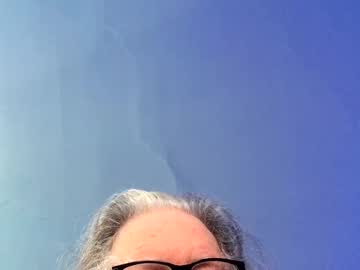 Lickyouryoni Chaturbate stream image from February 14, 2025