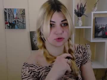 Love_Instinct Chaturbate stream image from February 14, 2025