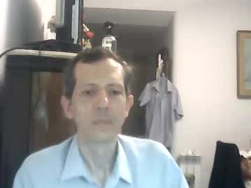Lucianoaxel Chaturbate stream image from February 14, 2025