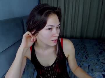 Rebekavimm Chaturbate stream image from February 14, 2025