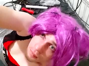 Tiedvickypink stream image from February 14, 2025