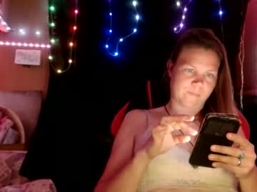 C4llmem4ri4 Chaturbate stream image from February 14, 2025