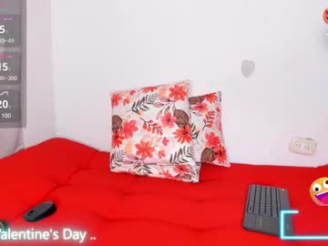 Curly_Sweett Chaturbate stream image from February 14, 2025