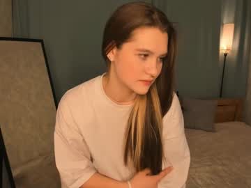 Edytestridge Chaturbate stream image from February 14, 2025