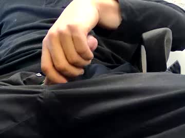 Biri1234 Chaturbate stream image from February 14, 2025