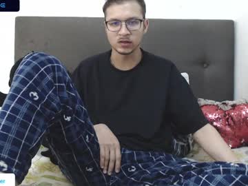 Andy_Bunny_Lover Chaturbate stream image from February 14, 2025