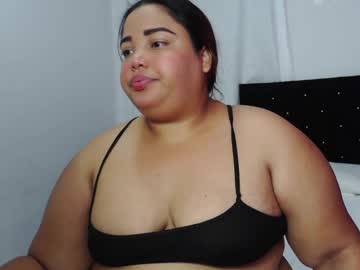 Curvyqueen_Xc Chaturbate stream image from February 14, 2025