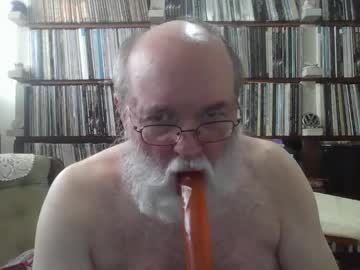 Dadpigslut2 Chaturbate stream image from February 14, 2025
