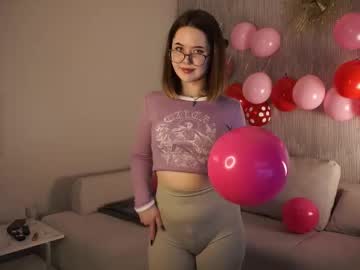 Hildbranch Chaturbate stream image from February 14, 2025