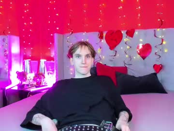 Iloveeyooumore Chaturbate stream image from February 14, 2025