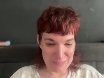 Mossy_Mommy Chaturbate stream image from February 14, 2025