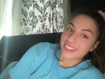 Avamonroexo Chaturbate stream image from February 14, 2025
