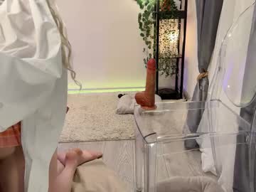 Lela_Ryan Chaturbate stream image from February 14, 2025