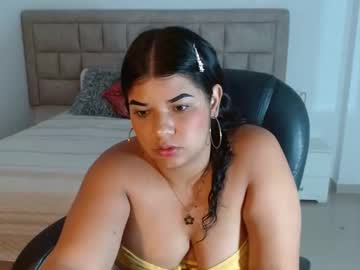 Mialovesexoxo Chaturbate stream image from February 14, 2025